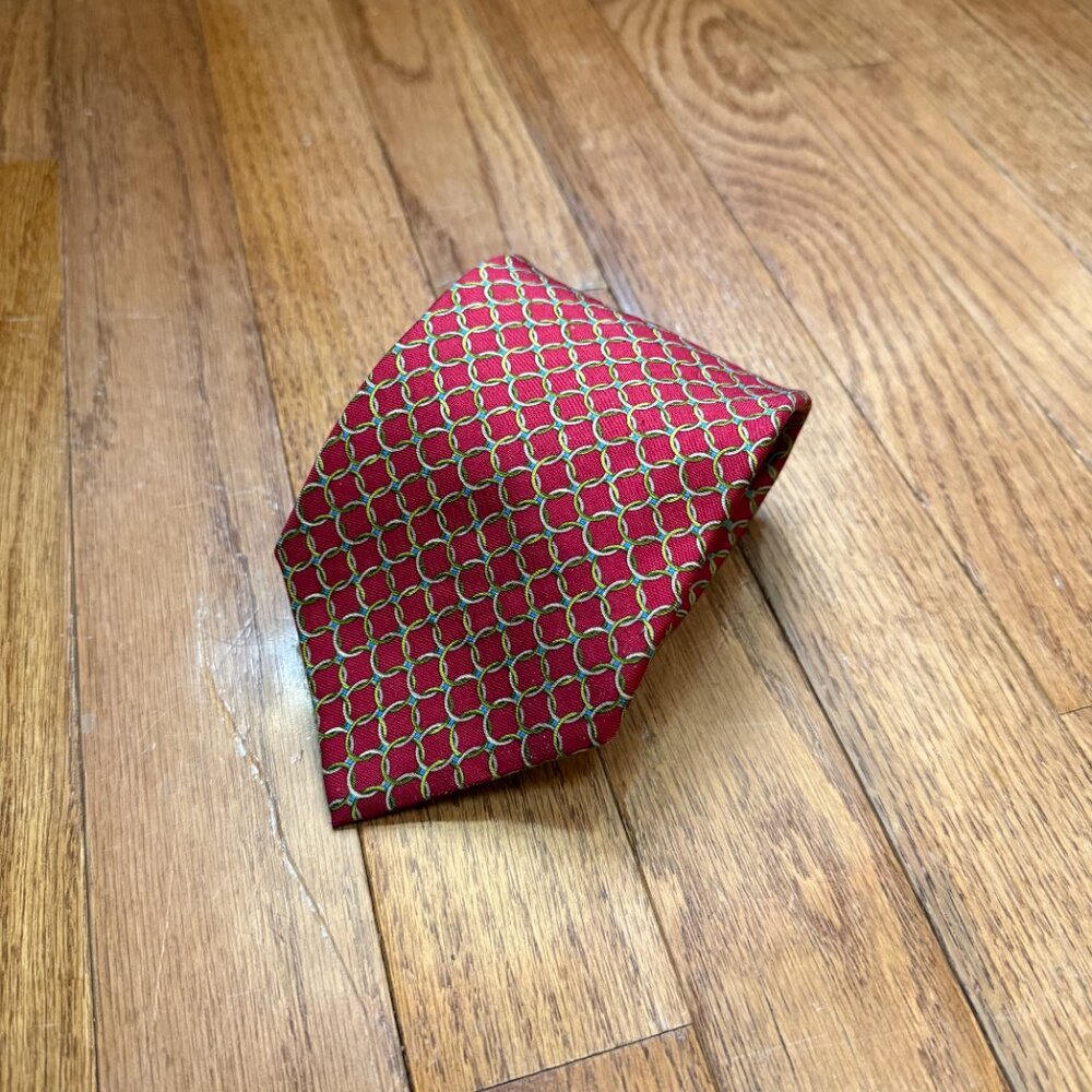 Brooks Brothers Makers Tie Burgundy Gold Blue Chain Link Pattern